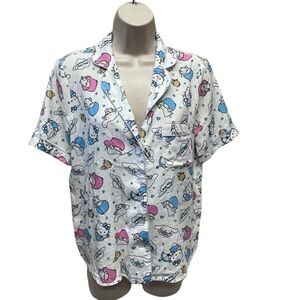 Hello Kitty and friends Sanrio button up shirt women’s small pajama top